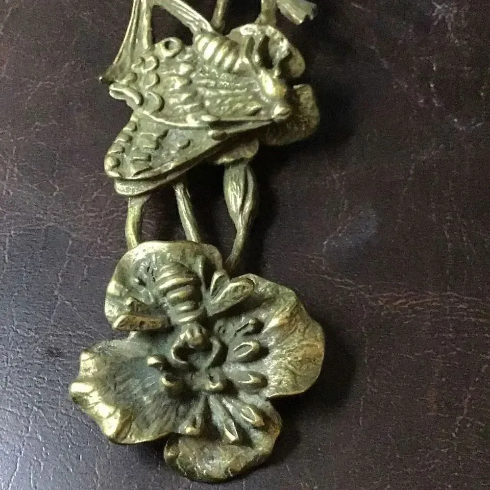 Vintage ornate, solid, brass, ladies, razor the beauty and the bee from C.A. Dan